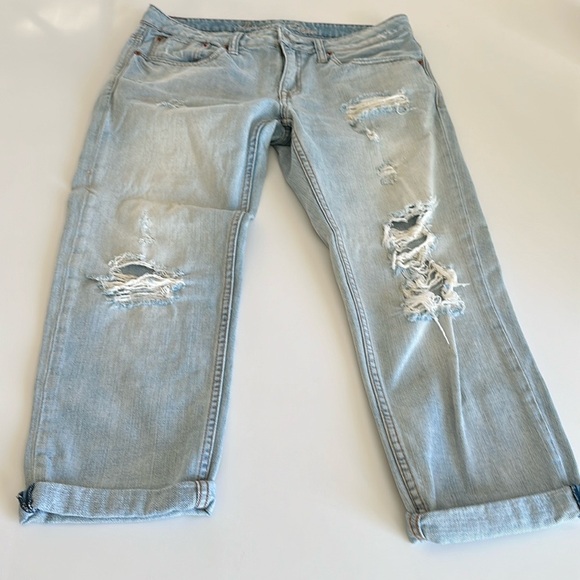 American Eagle Women’s Distressed Jeans - Picture 1 of 10